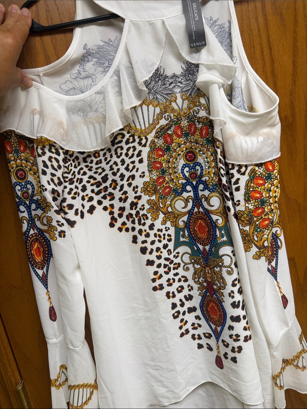 VENUS White Cold-Shoulder Ruffle Blouse with Ornate Print